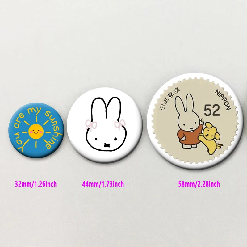 Creative Smiling Face Lapel Pins with Animal Designs - Exquisite Brooches for Clothing and Accessories