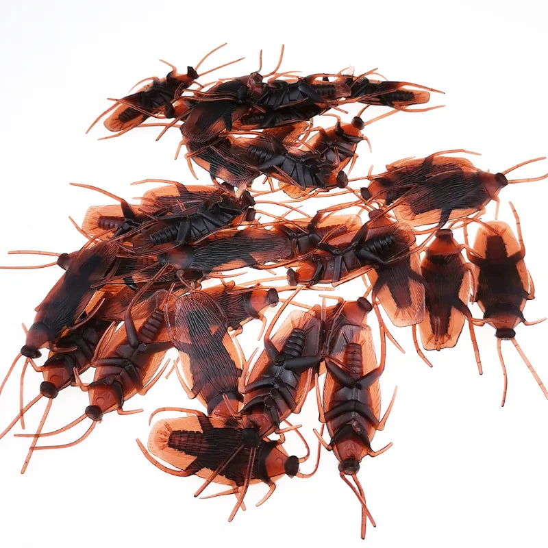 Fake Cockroach Prank Set - 10pcs Halloween Joke and Novelty Toy