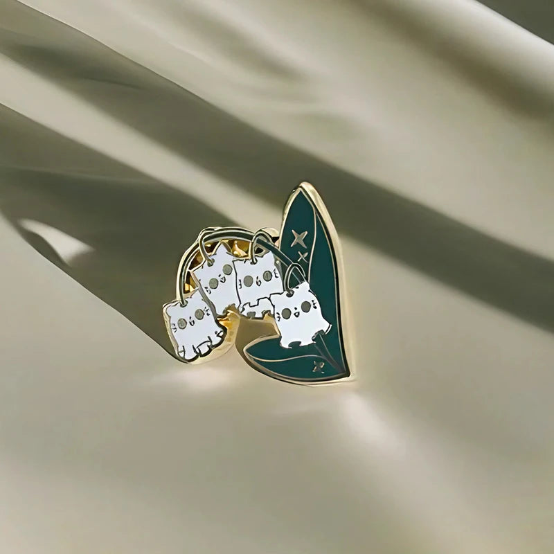 Spooky Cat Lily Of The Valley Enamel Pin Haunted Flowers Badge Gothic Halloween Jewelry