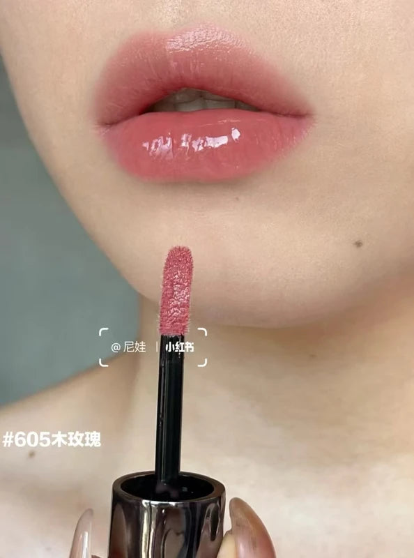 Velvet Lip Gloss Matte Lip Glaze Soft Focus Moisturizing Long-Lasting Liquid Lipstick