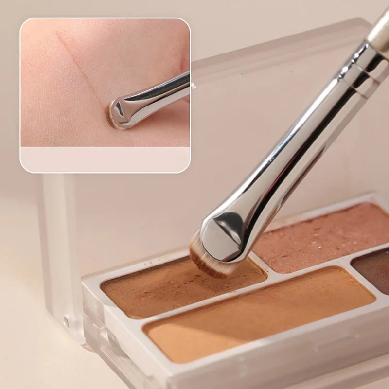 2pcs Curved Eyeshadow & Eyeliner Makeup Brushes - Precision Small Eye Tools