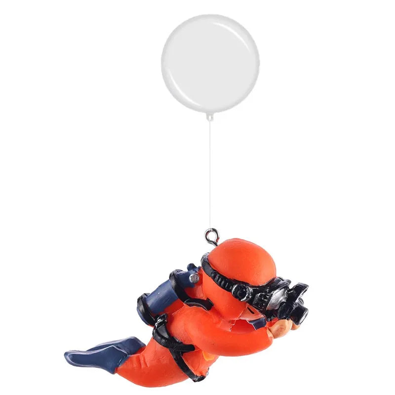 Aquarium Fish Tank Decoration Resin Mini Diver & Floating Ball Set - Glow in Dark