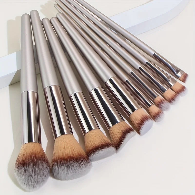 10 Pcs Makeup Brush Set - Foundation, Blush, Eye Shadow & Concealer Tools