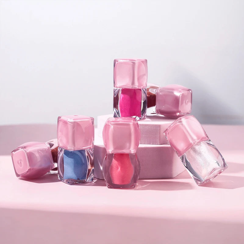 Vegan Metallic Lip Gloss - Custom Logo Pearlescent Lip Shine with Fine Shimmer