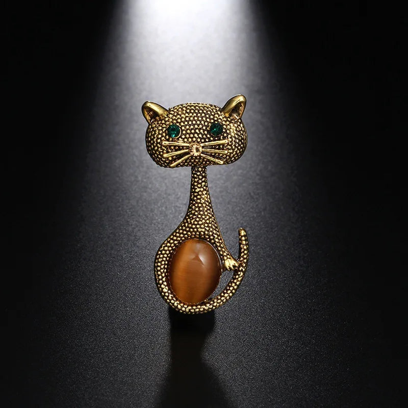 Vintage Green Eyes Cat Brooch Jewelry Animal Pin