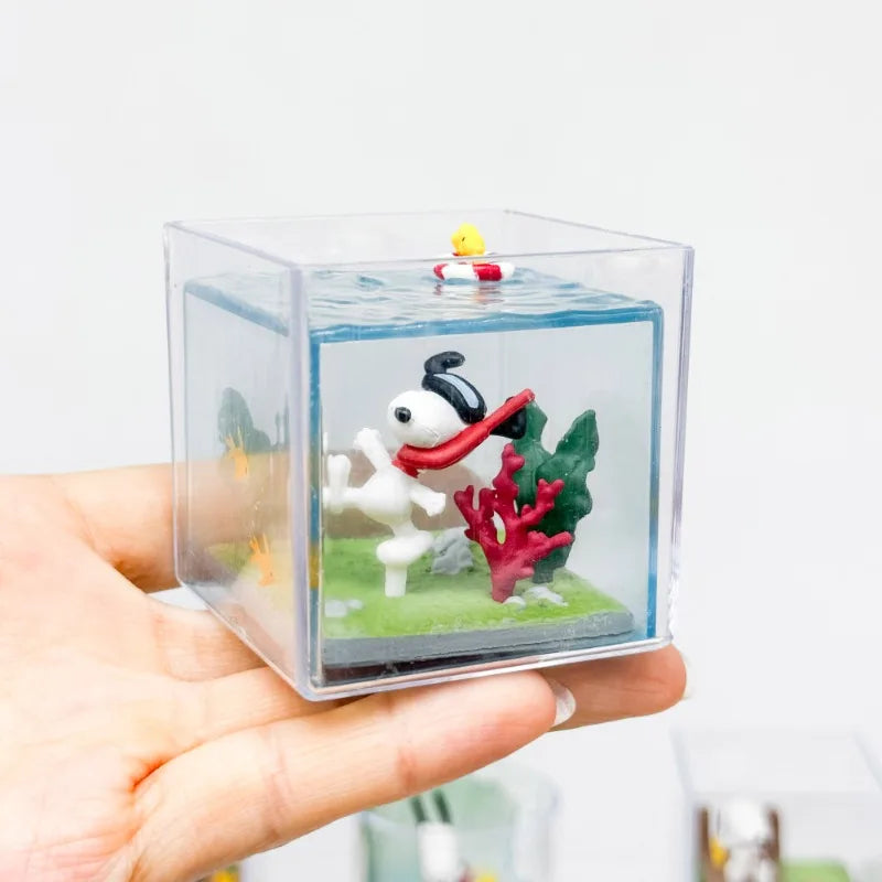 Miniature Landscape Bottle Toy - Snoopy Happy Vacations Series Desktop Ornament - Multiple Colors