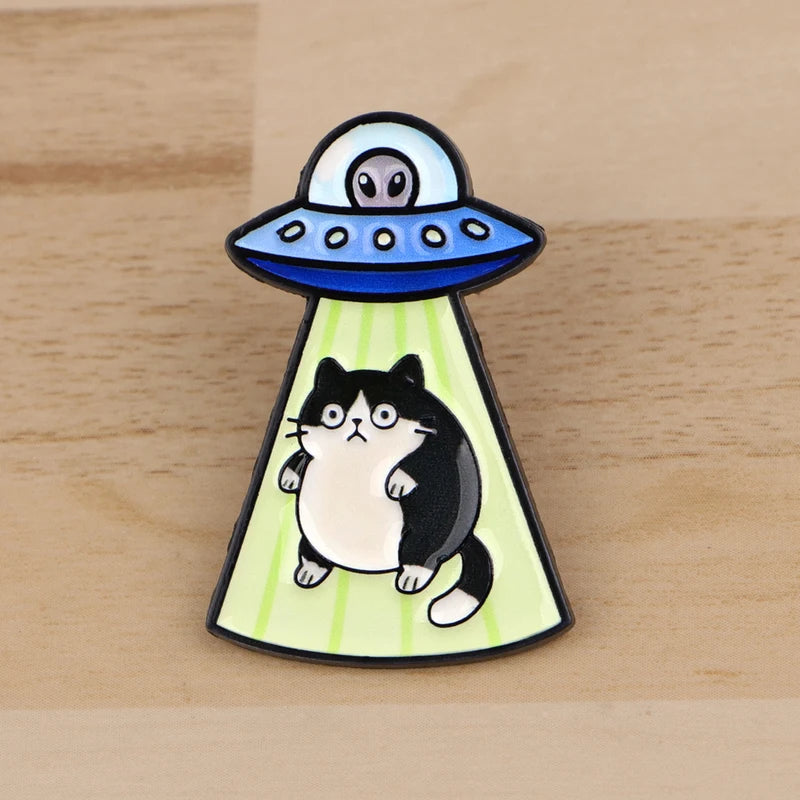 Cartoon Alien Cat Enamel Pin UFO Brooch Badge for Bags & Accessories