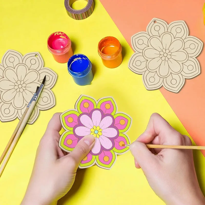 10pcs Unfinished Wooden Flower Ornaments for DIY Crafts, Christmas Hanging Decor