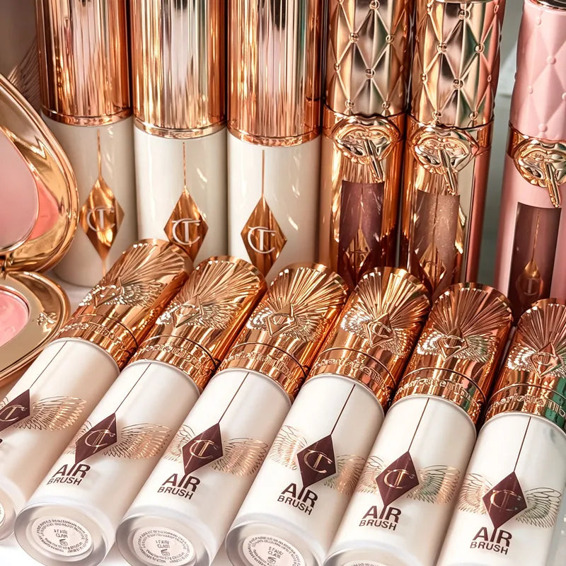 Moisturizing Volumizing Lip Gloss with Heart-Shaped Eyeshadow & Lipstick Set