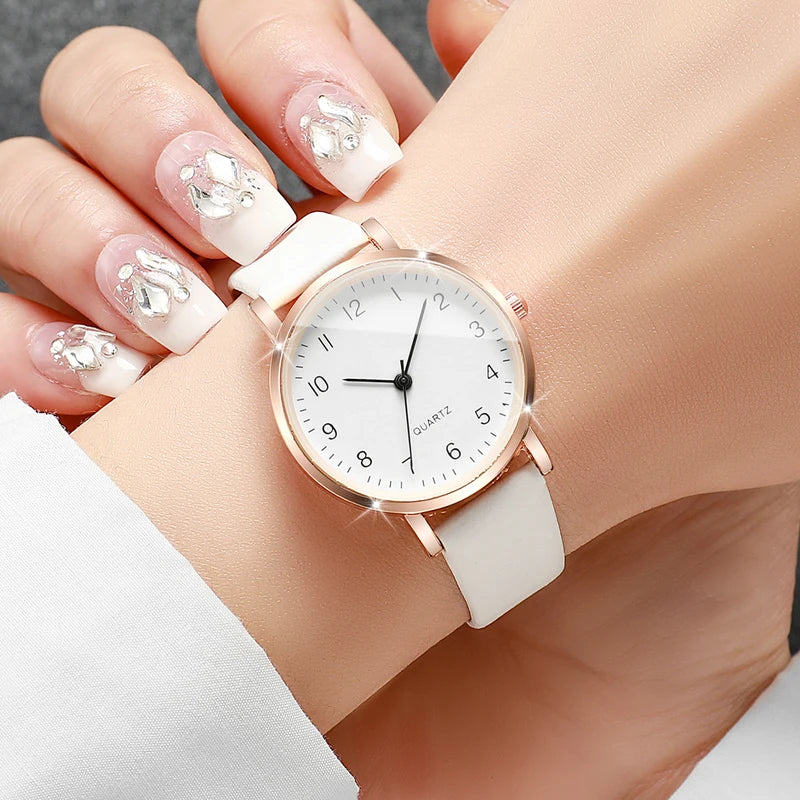 Women Quartz Watch with Leather Strap - Fashionable Small Dial Ladies Wristwatch