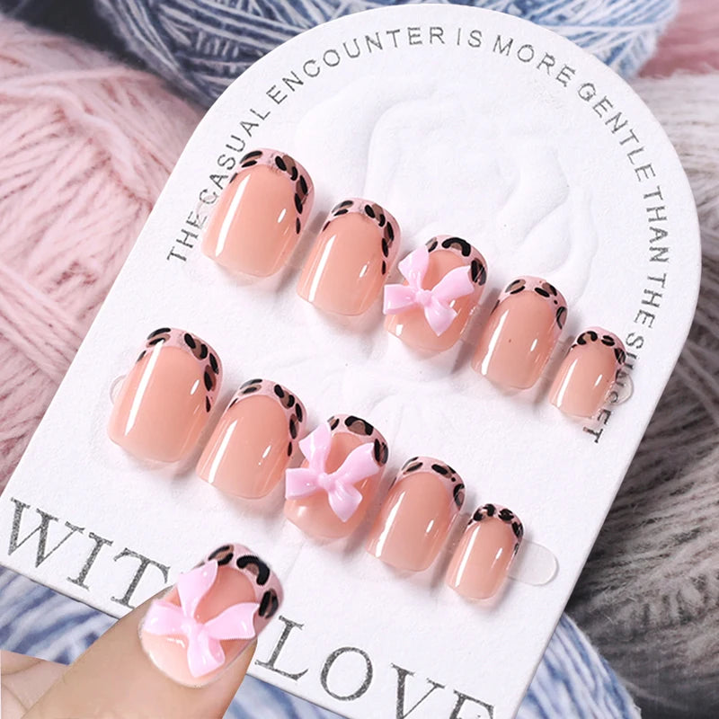 24Pcs Short Square Leopard French False Nails with Bowknot - Autumn & Winter Wearable Fake Nails
