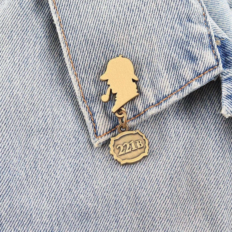 Detective Novel 221B Badge Brooch - Vintage Metal Literature Accessories Gift