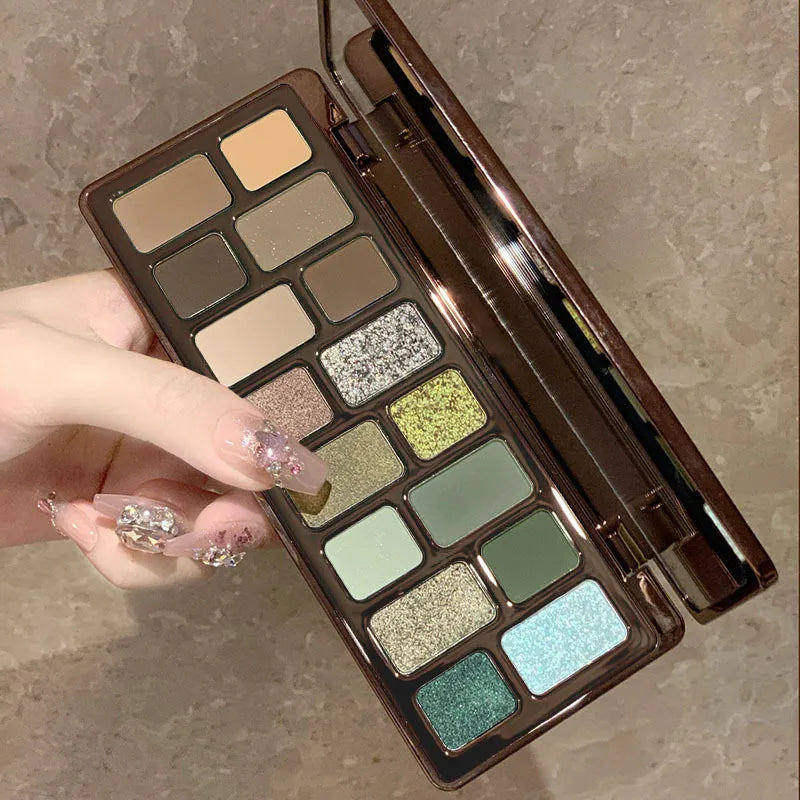 16 Color Waterproof Glitter Eyeshadow Palette - Sparkling Diamond Finish