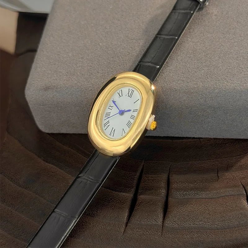 Oval Vintage-Style Ladies' Quartz Wristwatch with Leather Band