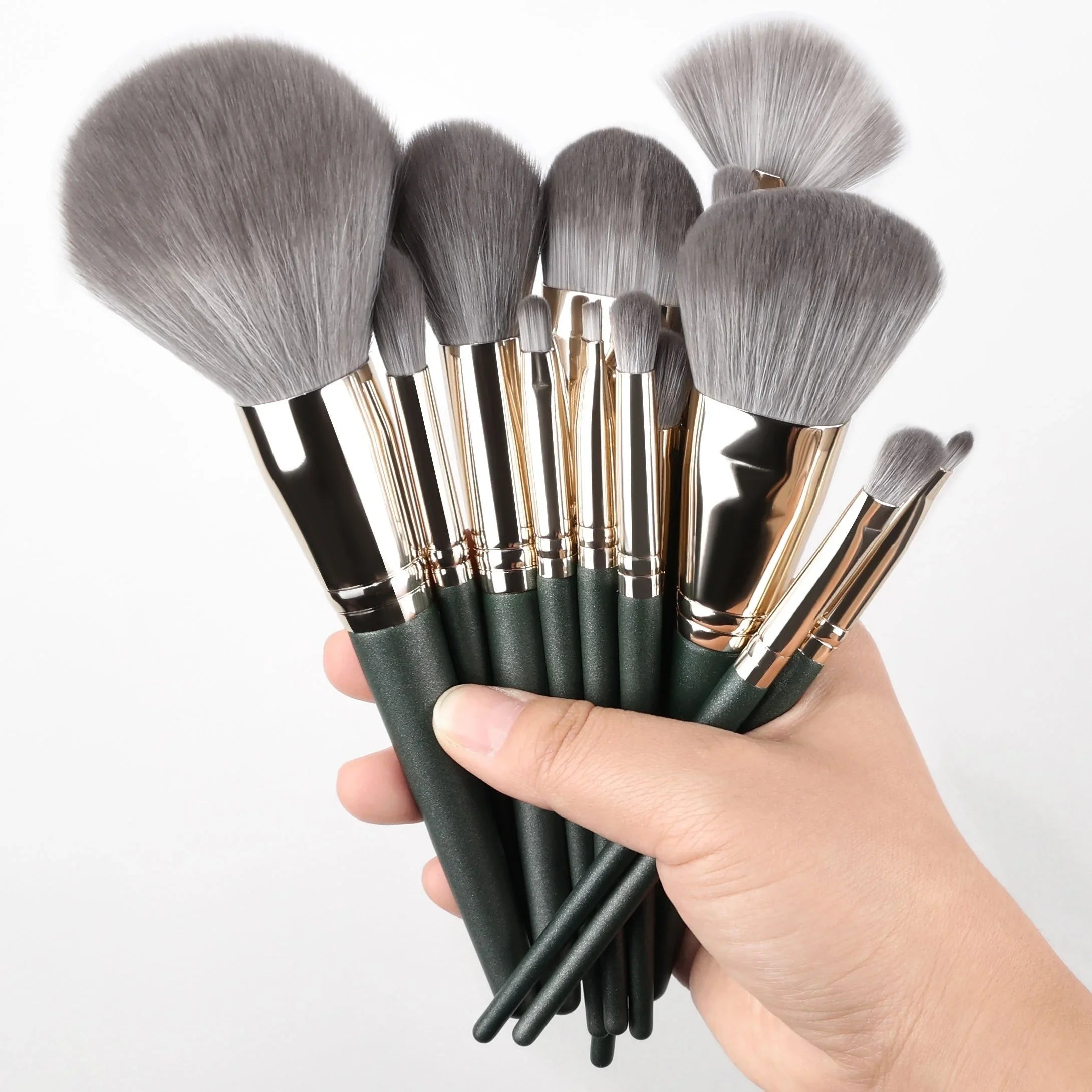 14-Piece Makeup Brush Set Face Eye Blush Professional Fluffy Brushes