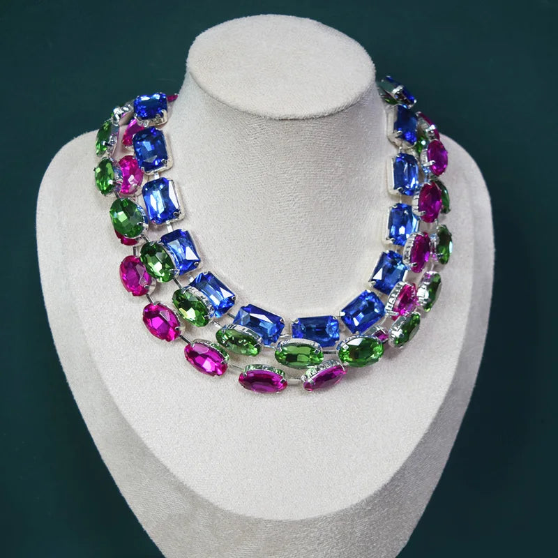 Elegant Crystal Inlaid Short Necklace for Women - Party Jewelry with Charms