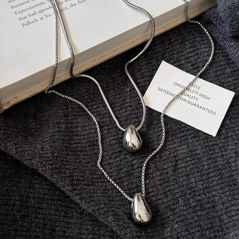 Minimalist Long Teardrop Charm Pendant Necklace for Women - Autumn Winter Fashion Jewelry