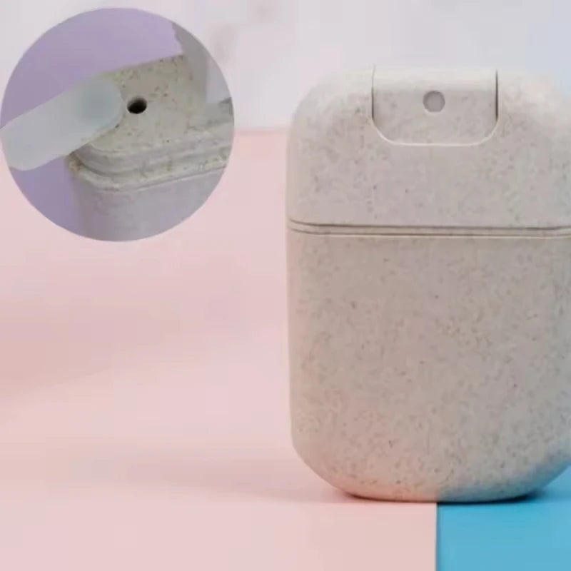 Card Shaped Portable Refillable Spray Bottle with Fine Mist for Travel and Cosmetics