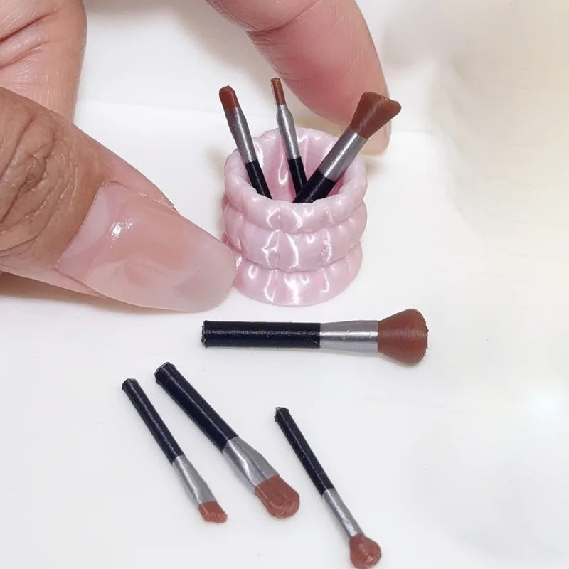 1/12 Dollhouse Miniature Makeup Brush Model for Doll Accessories Toys