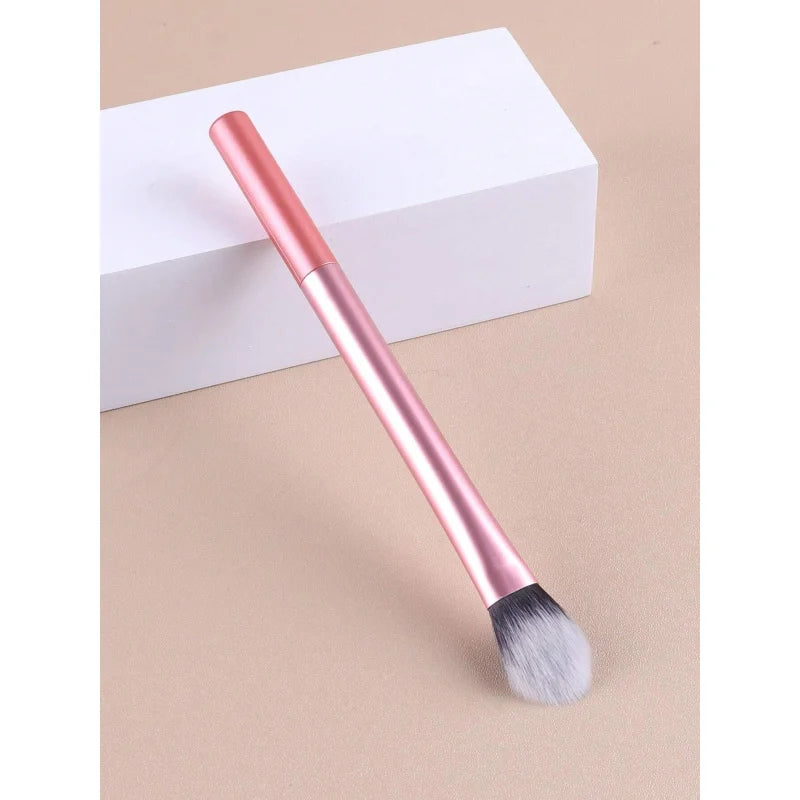 Portable Blush Brush - Cosmetic Makeup Brush for All Skin Types