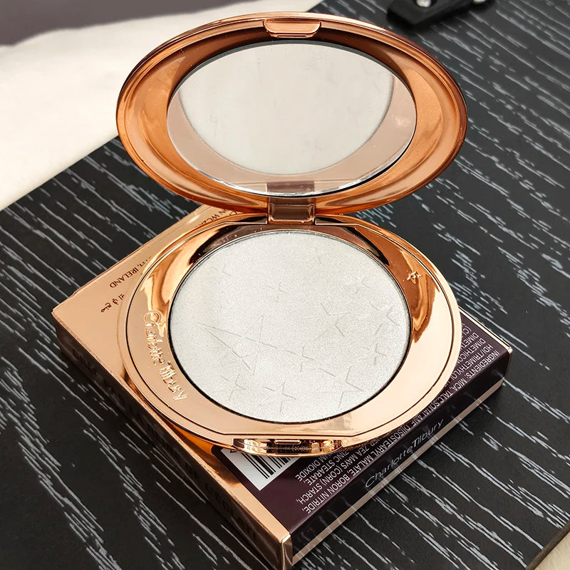 Portable SoftLight Oil Control Liquid Foundation with Micro Light Powder Air Cushion - Natural Makeup