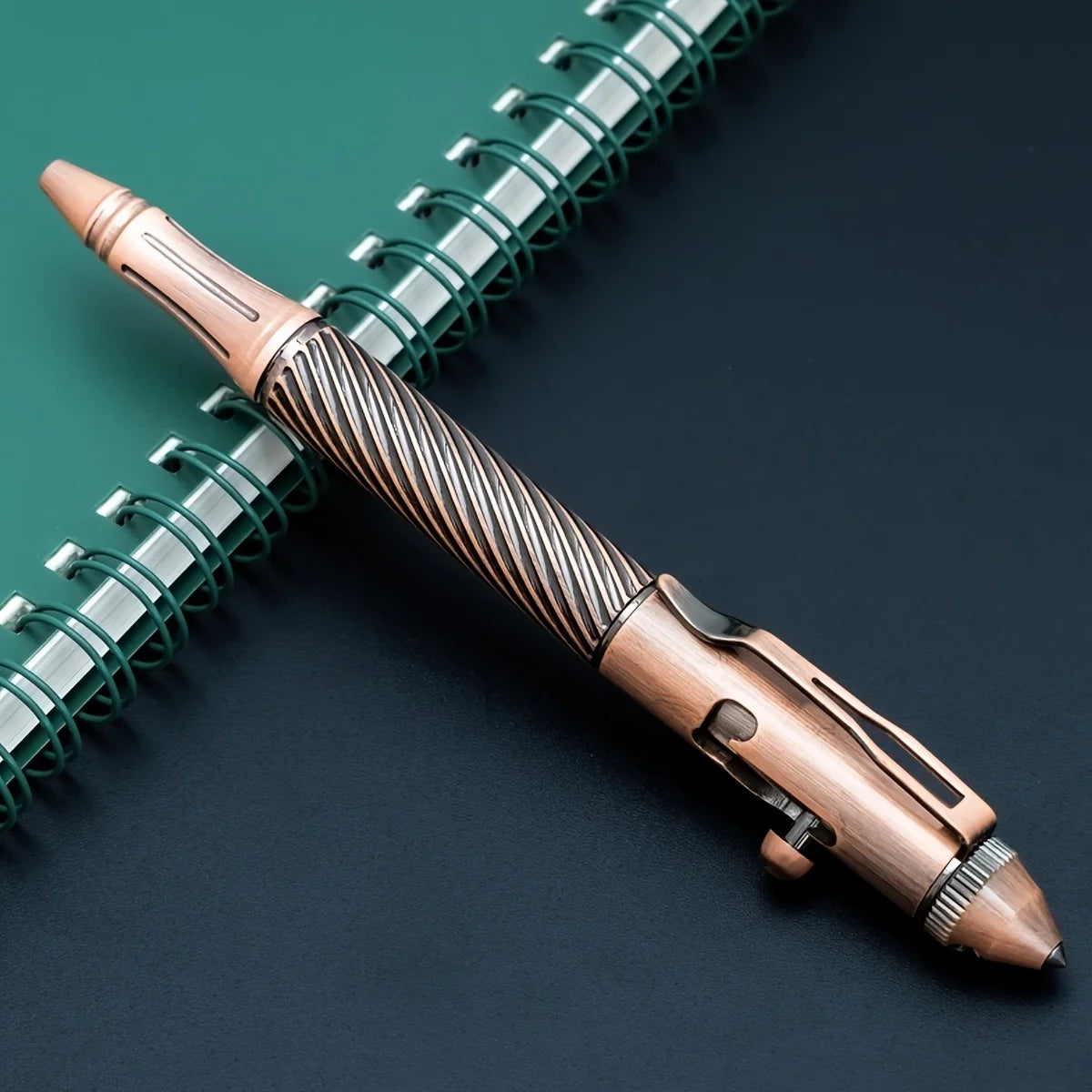 Heavy Metal Retro Style Brass Ballpoint Pen with Tungsten Steel Nib for Business and Gift Use