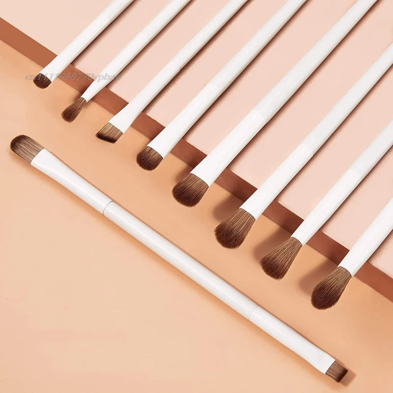 14-Piece Makeup Brush Set with Synthetic Bristles for Face Eyeshadow Contour & Highlight