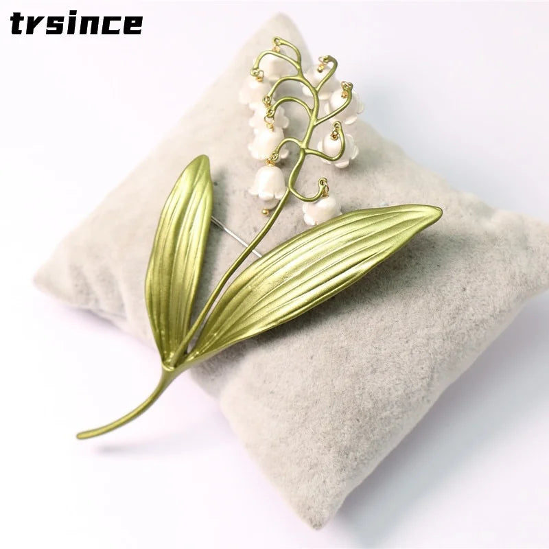 Pastoral Style Lily of The Valley Pearl Brooch Green Leaf Plant Jewelry