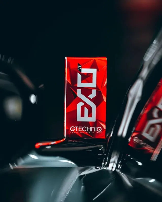 Hydrophobic Coating for Car Paint - Ultra Durable Water-Repellent Glass Sealant