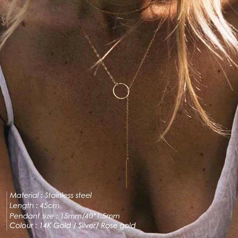 Minimalist Round Pendant Necklace for Ladies with Pearl and Leaf Design - Long Chain Jewelry Gift