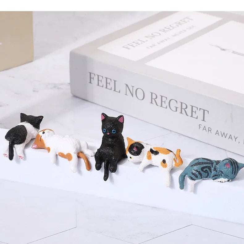 Set of 5 Cute Healing Cat Monitor Decorations - Kawaii Screen Edge Figurines for Office Desk, Anti-Loneliness Companion