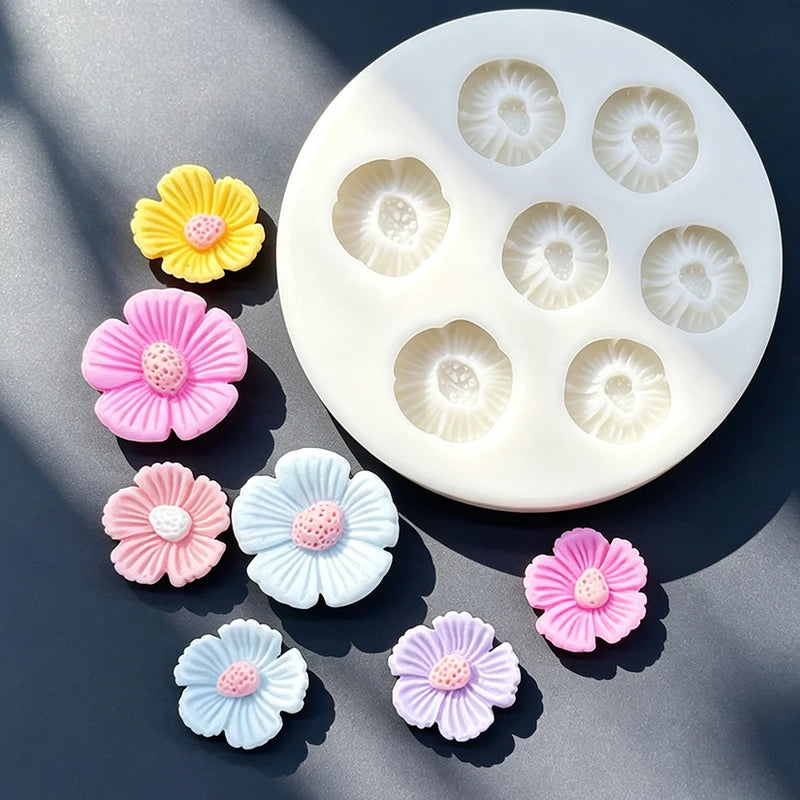 Silicone Cake Mold for Fondant and Chocolate Decoration - Sakura Daisy Design