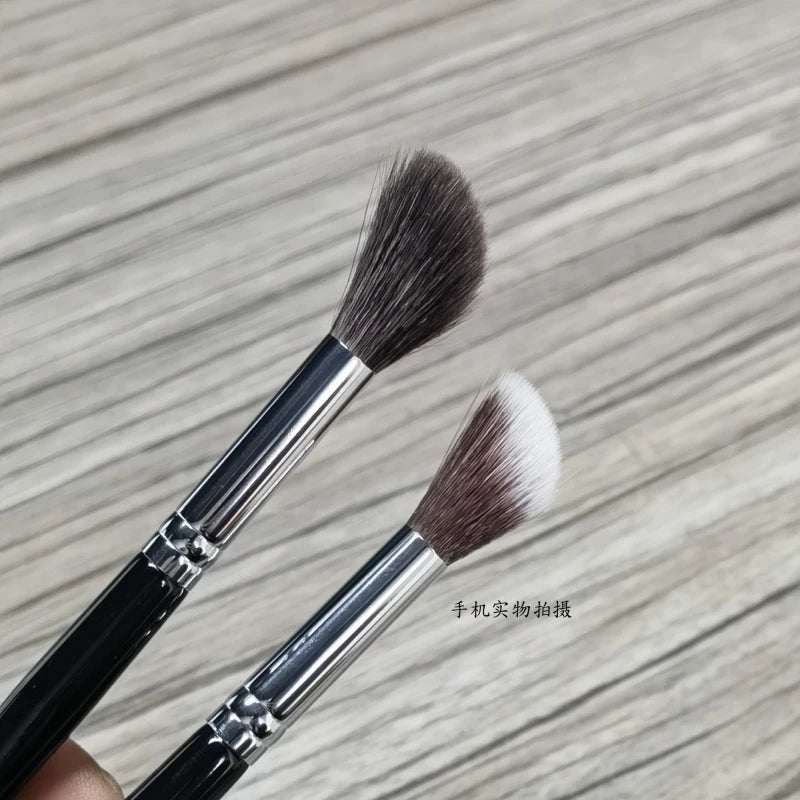 Angled Face Highlighter Makeup Brush with Goat Hair - Blush & Contour Tool