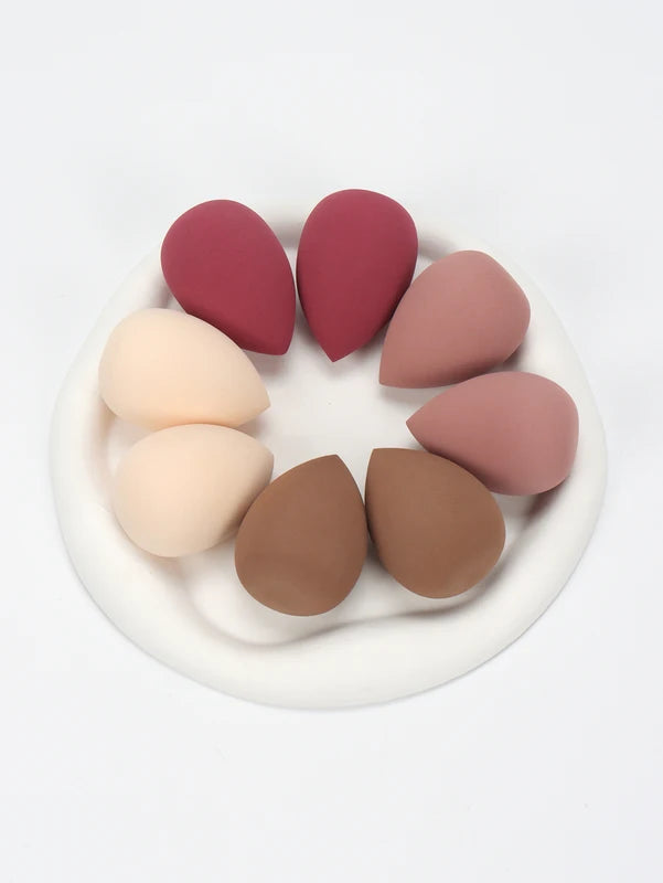 Makeup Blender Sponge for Foundation & Concealer - Cosmetic Beauty Tool