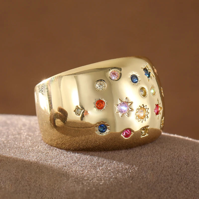 Retro Sun Star Zircon Inlay Wide Face Women's Ring - Vintage Jewelry Gift