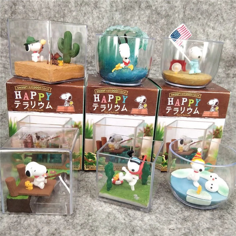 Miniature Landscape Bottle Toy - Snoopy Happy Vacations Series Desktop Ornament - Multiple Colors