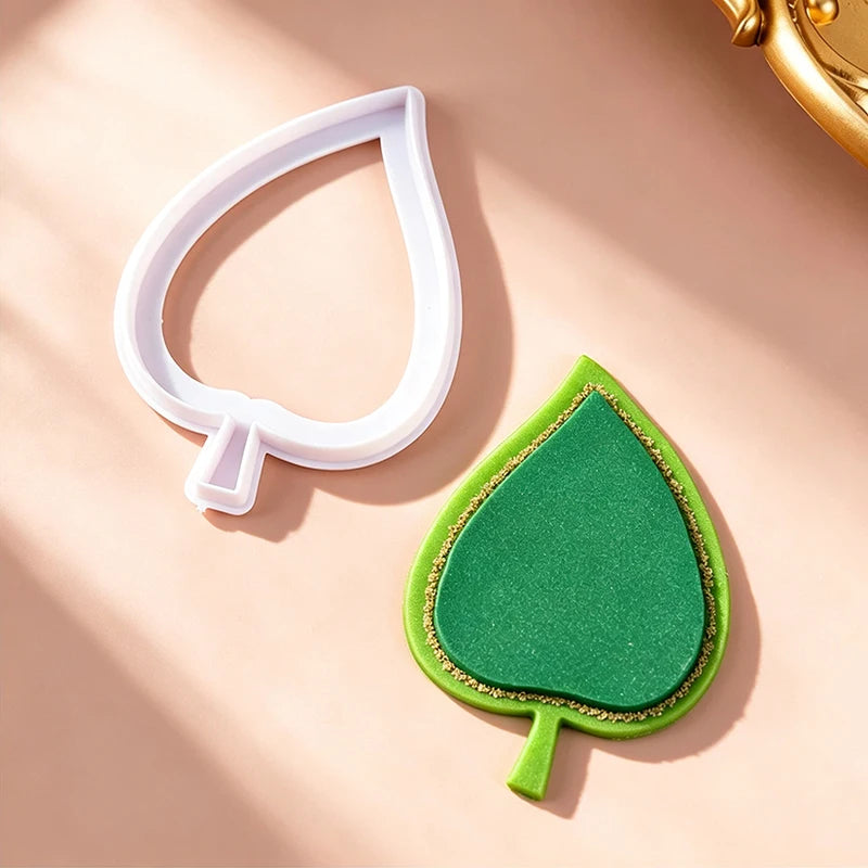 4-Piece Monstera Leaf Cake Decorating Cutter Set for Fondant & Gum Paste