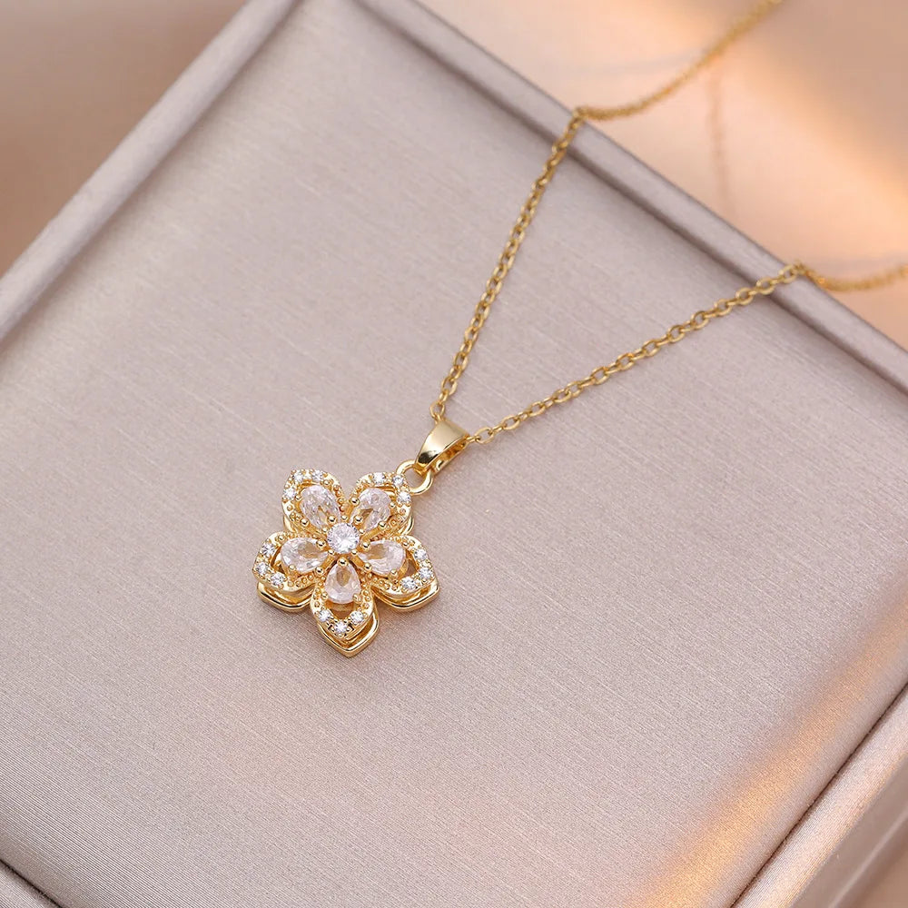 Romantic Zircon Flower Pendant Necklace for Women - Gold Plated Choker Jewelry