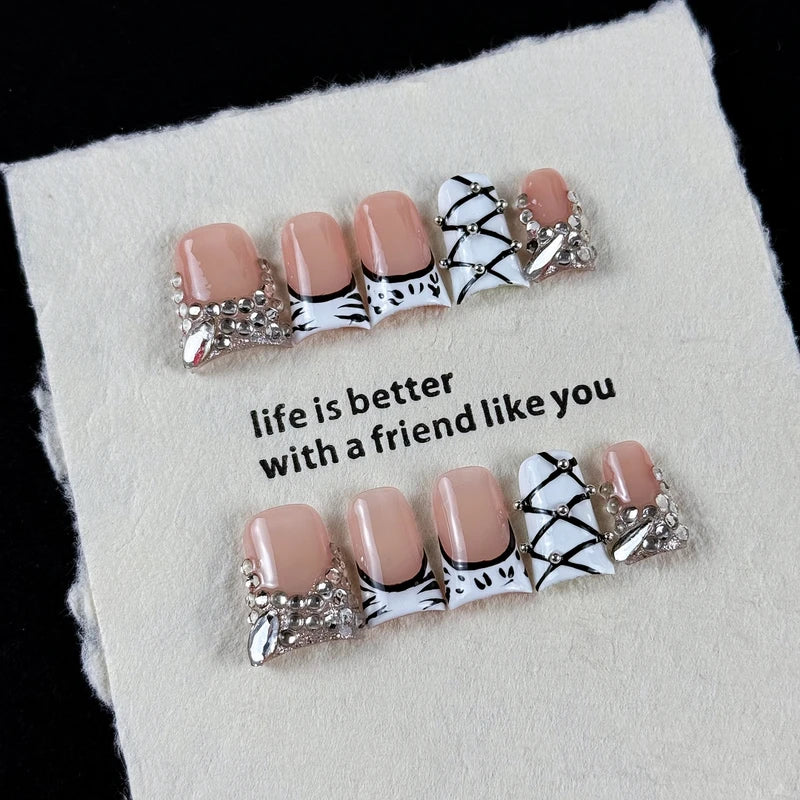 Luxury Hand-Painted Zebra Fake Nails with Glittering Diamonds - 10pcs