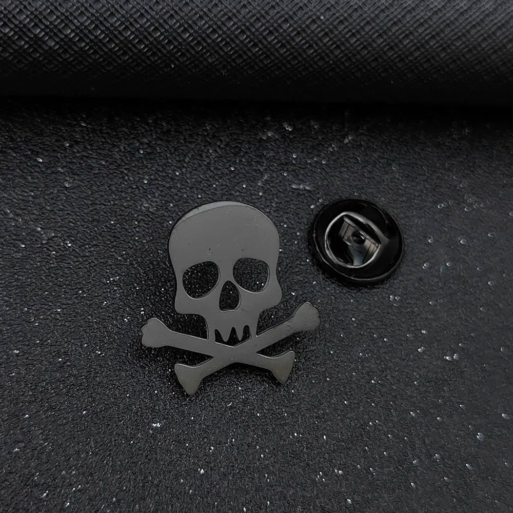 Gothic Skull Brooch Pin Punk Style Halloween Jewelry for Men Women
