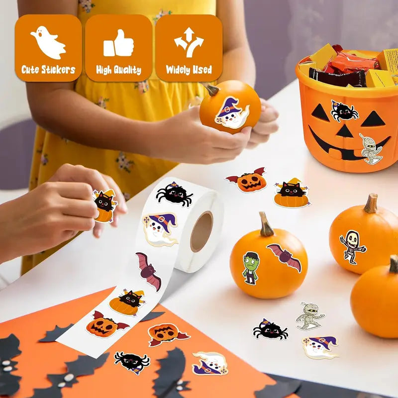 500pcs Halloween Sticker Roll Set - Funny Pumpkin Ghost Skull Spider Bat Labels for DIY Crafts