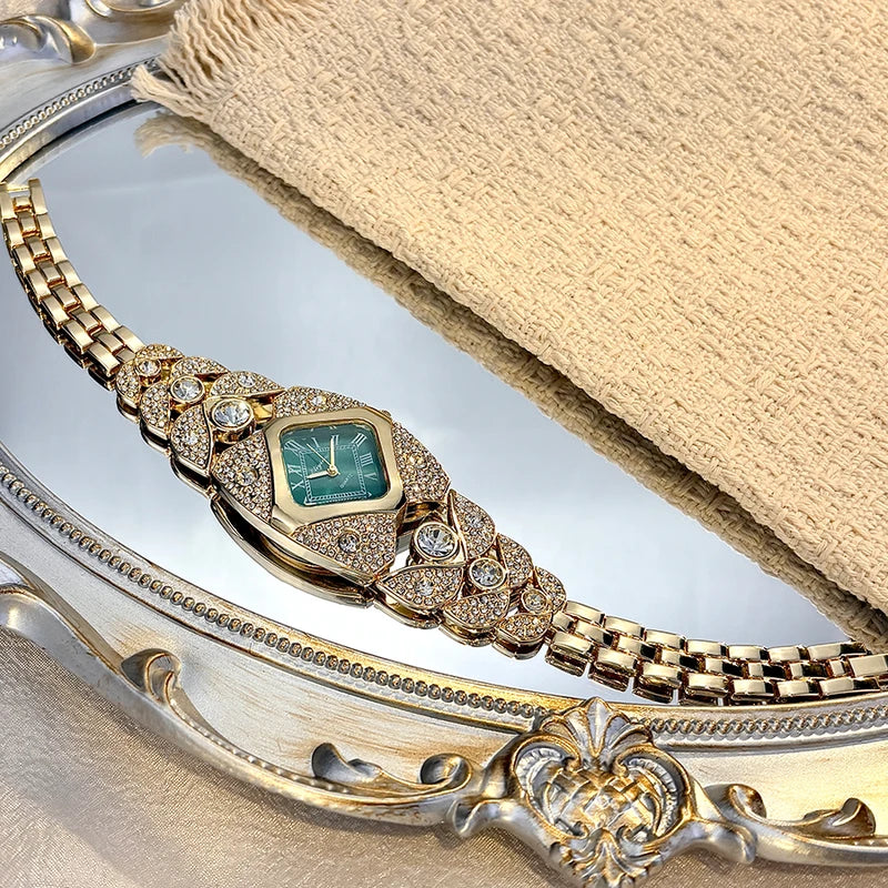 Vintage Diamond-Embellished Women's Watch with Diamond-Shaped Face & Gold Bracelet