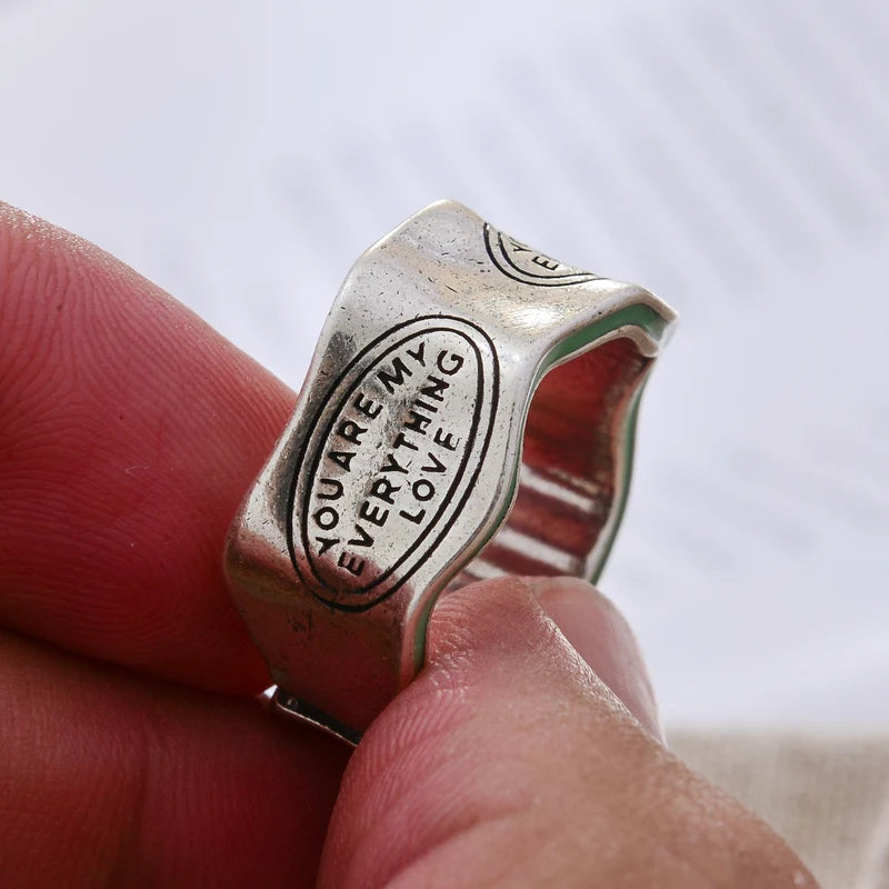 Elegant Green Stripe Letter Carving Silver Ring for Women - Retro Thai Jewelry Gift