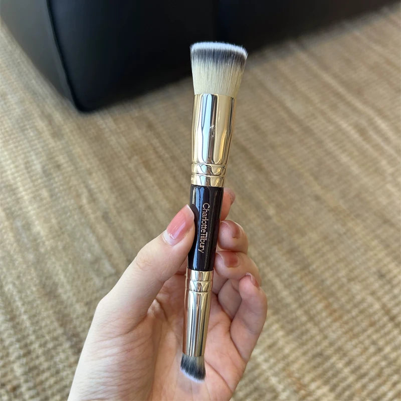 Dual-Ended Foundation Brush for Liquid & Powder Makeup - Soft Bristles, Flawless Application, Cosmetic Tool