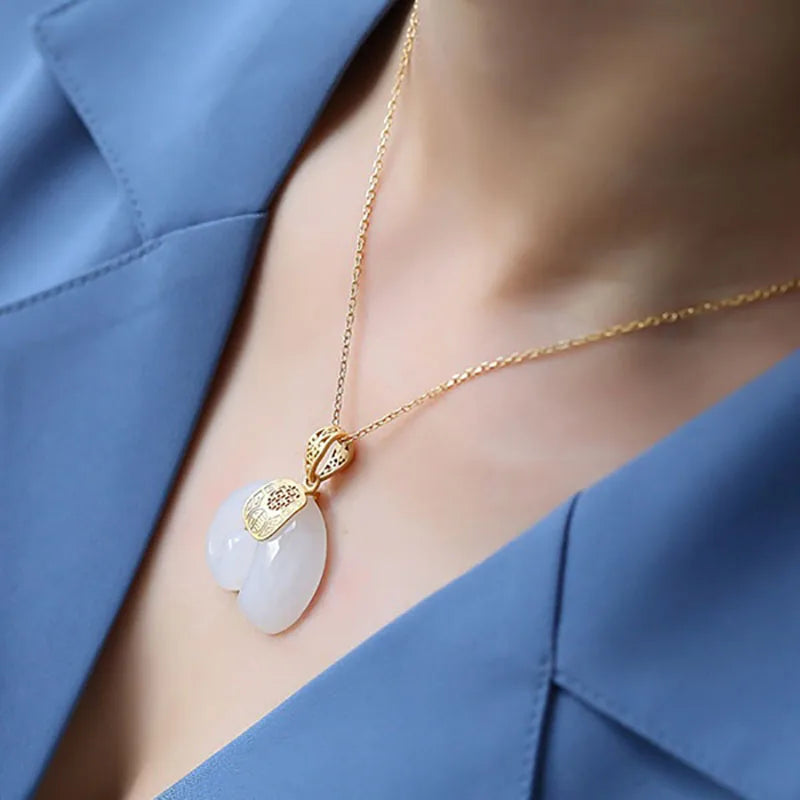 Natural Stone Hetian Jade Elephant Pendant Necklace for Women Jewelry Gift