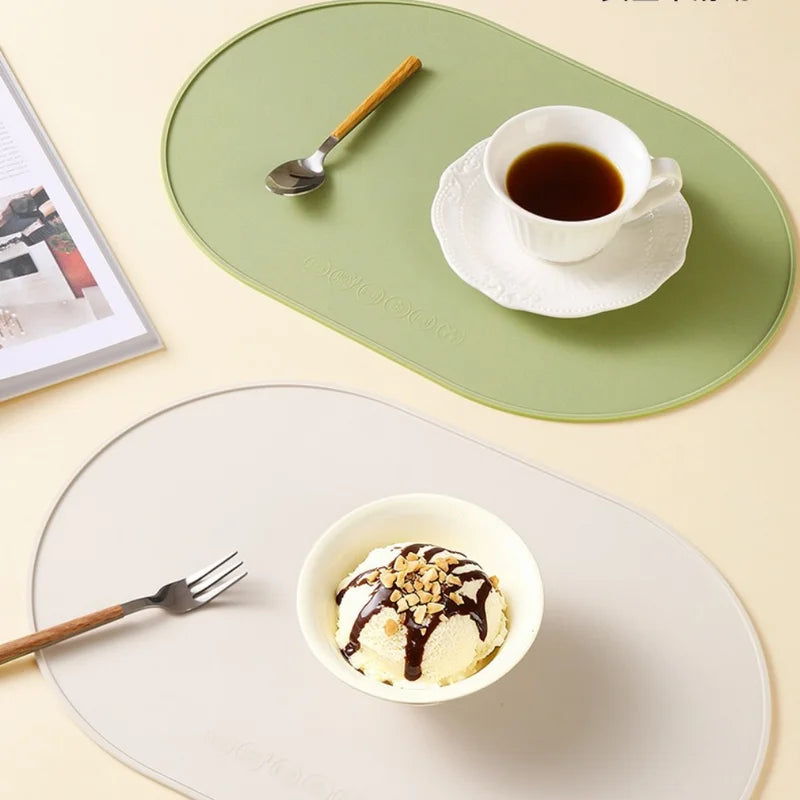 Heat-Resistant Silicone Placemats - Reusable Waterproof & Stain-Resistant Table Protectors