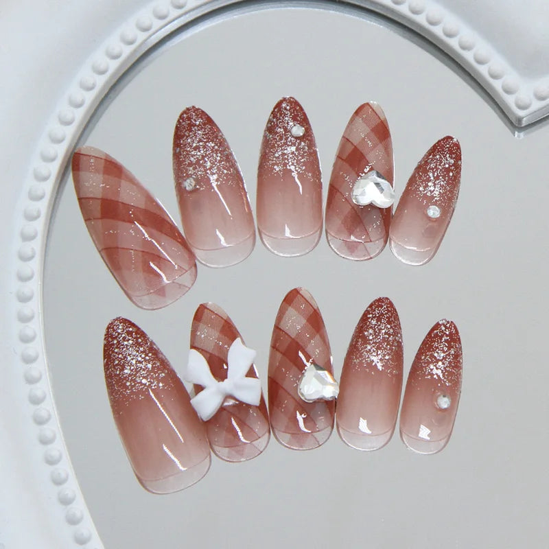24PCS Fake Nail Tips Set with Plaid Gradient Design for Women