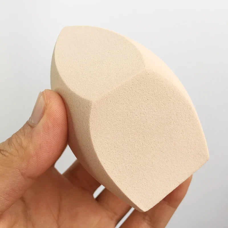 Large Dual-Use Makeup Sponge for Wet & Dry Application - Soft Foundation Puff