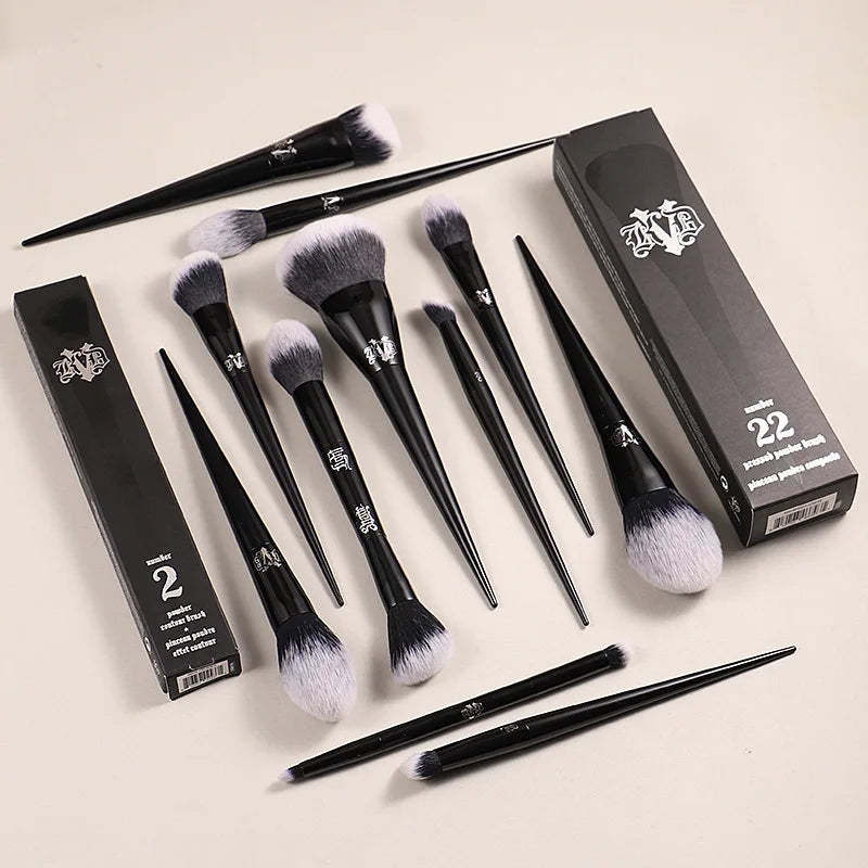 Professional Makeup Brush Set for Face and Eyes - Blush, Foundation, Concealer & Blending Tools