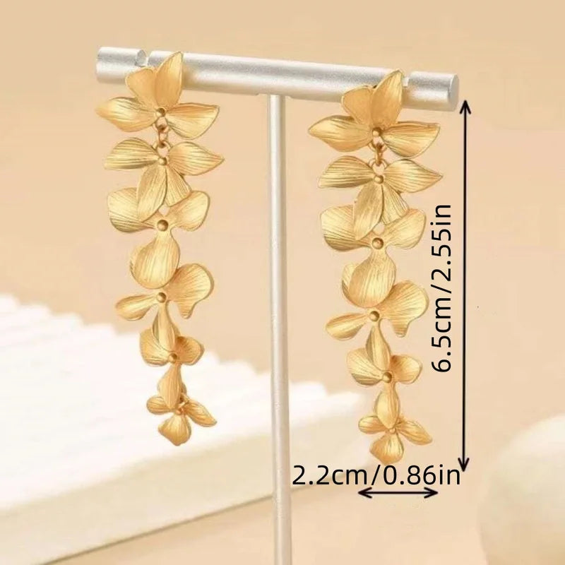 Gold Metal Leaf Flower Drop Earrings for Women - Vintage Dangle Jewelry Gift
